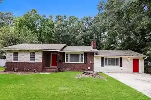7031 Kenwood Dr N, North Charleston, SC 29406 - Photo 1