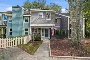 629 Baytree Ct, Mount Pleasant, SC 29464 - Photo 1