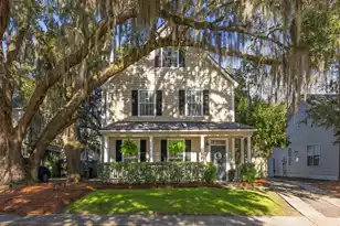 2412 Fulford Ct, Mount Pleasant, SC 29466 - Photo 1