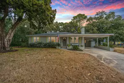 316 6th Avenue, Mount Pleasant, SC 29464 - Photo 1