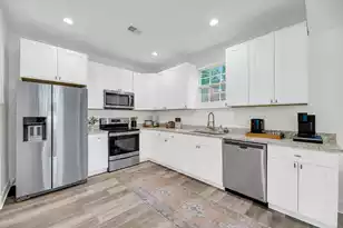 8700 Jenny Lind St, North Charleston, SC 29406 - Photo 15