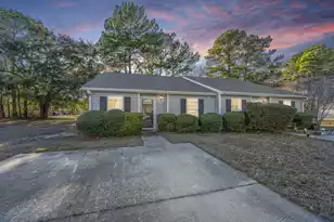 1627 Dexter Ln, Charleston, SC 29412 - Photo 1