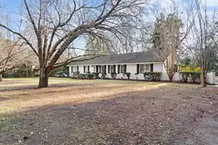 2243 Riverbank Dr, Orangeburg, SC 29118 - Photo 1
