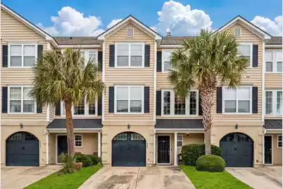 1466 Hamlin Park Circle, Mount Pleasant, SC 29466 - Photo 1