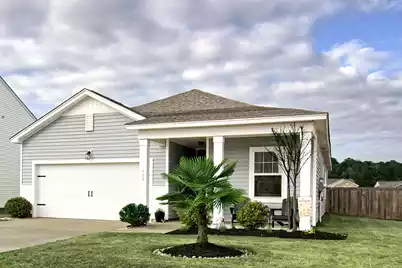 464 Pender Woods Drive, Summerville, SC 29486 - Photo 1