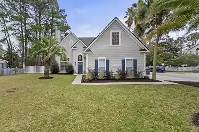 621 Antebellum Lane, Mount Pleasant, SC 29464 - Photo 1