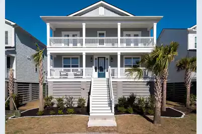 1562 Lakeshore Drive N, Mount Pleasant, SC 29466 - Photo 1