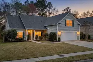 101 Chancellors Dr, Summerville, SC 29485 - Photo 1