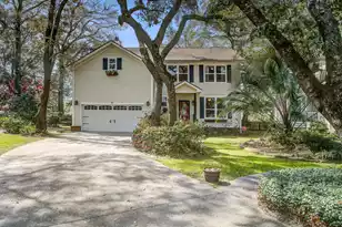 1390 Crystal Shore Ct, Charleston, SC 29412 - Photo 1