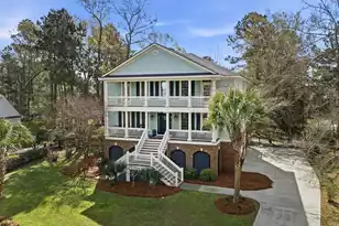 2296 Middlesex St, Mount Pleasant, SC 29466 - Photo 1