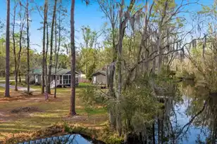 158 Crumley Rd, Walterboro, SC 29488 - Photo 1