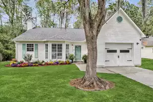 2445 Castlereagh Rd, Charleston, SC 29414 - Photo 1