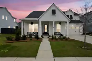 113 Medford St, Summerville, SC 29486 - Photo 1
