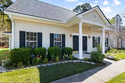 3076 Queensgate Way, Mount Pleasant, SC 29466 - Photo 1