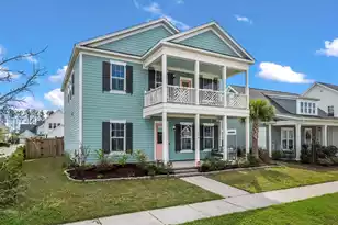 619 Blueway Ave, Summerville, SC 29486 - Photo 1
