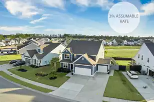 686 Yellow Leaf Ln, Summerville, SC 29486 - Photo 1