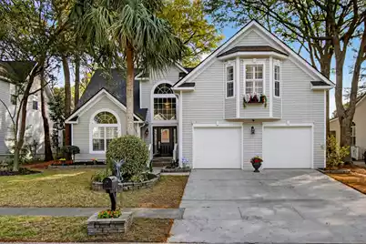 668 Majestic Oaks Drive, Charleston, SC 29412 - Photo 1