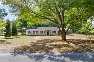 102 Bonneau St, Bonneau, SC 29431 - Photo 1