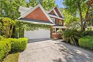 2722 Seastrand Ln, Mount Pleasant, SC 29466 - Photo 1