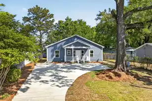2114 James Bell Dr, North Charleston, SC 29406 - Photo 1