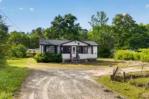 727 Campbellridge Ln, Saint Stephen, SC 29479 - Photo 1