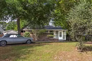 5229 Parkside Dr, North Charleston, SC 29405 - Photo 1