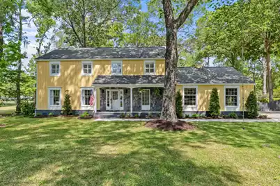 1088 Deleisseline Boulevard, Mount Pleasant, SC 29464 - Photo 1