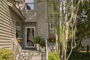 1069 Marsh Ct Ln, Mount Pleasant, SC 29464 - Photo 1