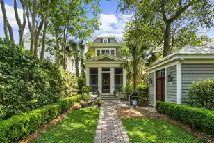 127 Ionsborough St, Mount Pleasant, SC 29464 - Photo 1