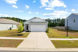 256 Phoenix Dr, Summerville, SC 29486 - Photo 1