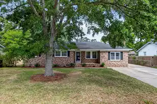 106 Benton St, Goose Creek, SC 29445 - Photo 1
