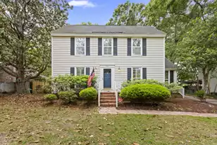 753 Milldenhall Rd, Mount Pleasant, SC 29464 - Photo 1