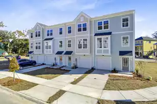 425 Caledon Ct, Johns Island, SC 29455 - Photo 1