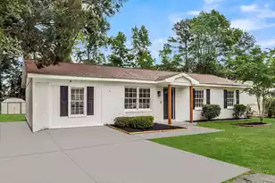 409 Robin Dr, Goose Creek, SC 29445 - Photo 1
