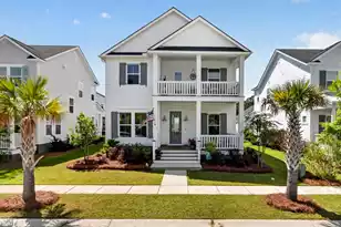 1823 Agate Bay Dr, Mount Pleasant, SC 29466 - Photo 1