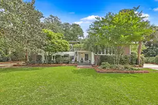 1520 Fairway Dr, Charleston, SC 29412 - Photo 1