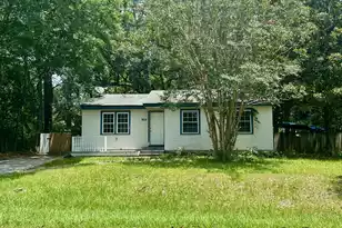 7638 Lady St, North Charleston, SC 29420 - Photo 1