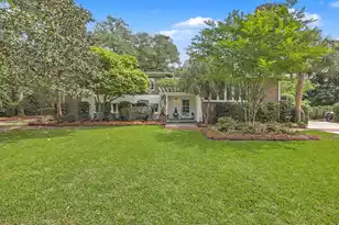 1520 Fairway Dr, Charleston, SC 29412 - Photo 1