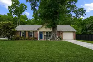 1027 Yorktown Dr, Charleston, SC 29412 - Photo 1