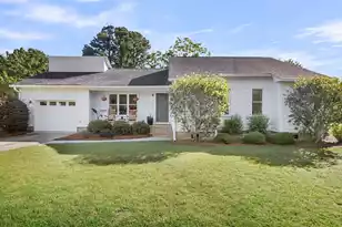 1502 Candlewood Dr, Mount Pleasant, SC 29464 - Photo 1