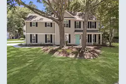 1247 Center Lake Drive, Mount Pleasant, SC 29464 - Photo 1