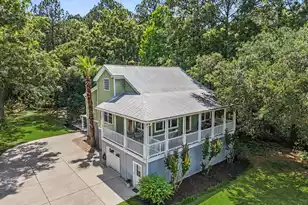 417 Renau Blvd, Summerville, SC 29483 - Photo 1