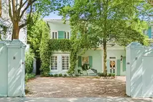 4 Tradd St, Charleston, SC 29401 - Photo 1