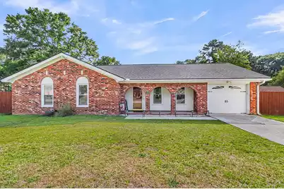 209 Longleaf Road, Summerville, SC 29486 - Photo 1