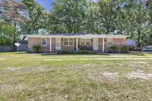 1746 Avalon Circle E, Charleston, SC 29407 - Photo 1