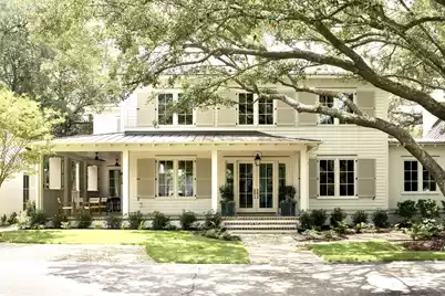 1323 Wayne Street, Mount Pleasant, SC 29464 - Photo 1