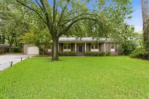 7 Andrea Ct, Hanahan, SC 29410 - Photo 1