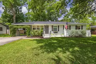 336 Cabell St, Charleston, SC 29407 - Photo 1