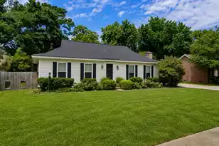 920 Ravenswood Dr, Charleston, SC 29412 - Photo 1