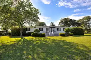 1294 Landing Rd, Manning, SC 29102 - Photo 1